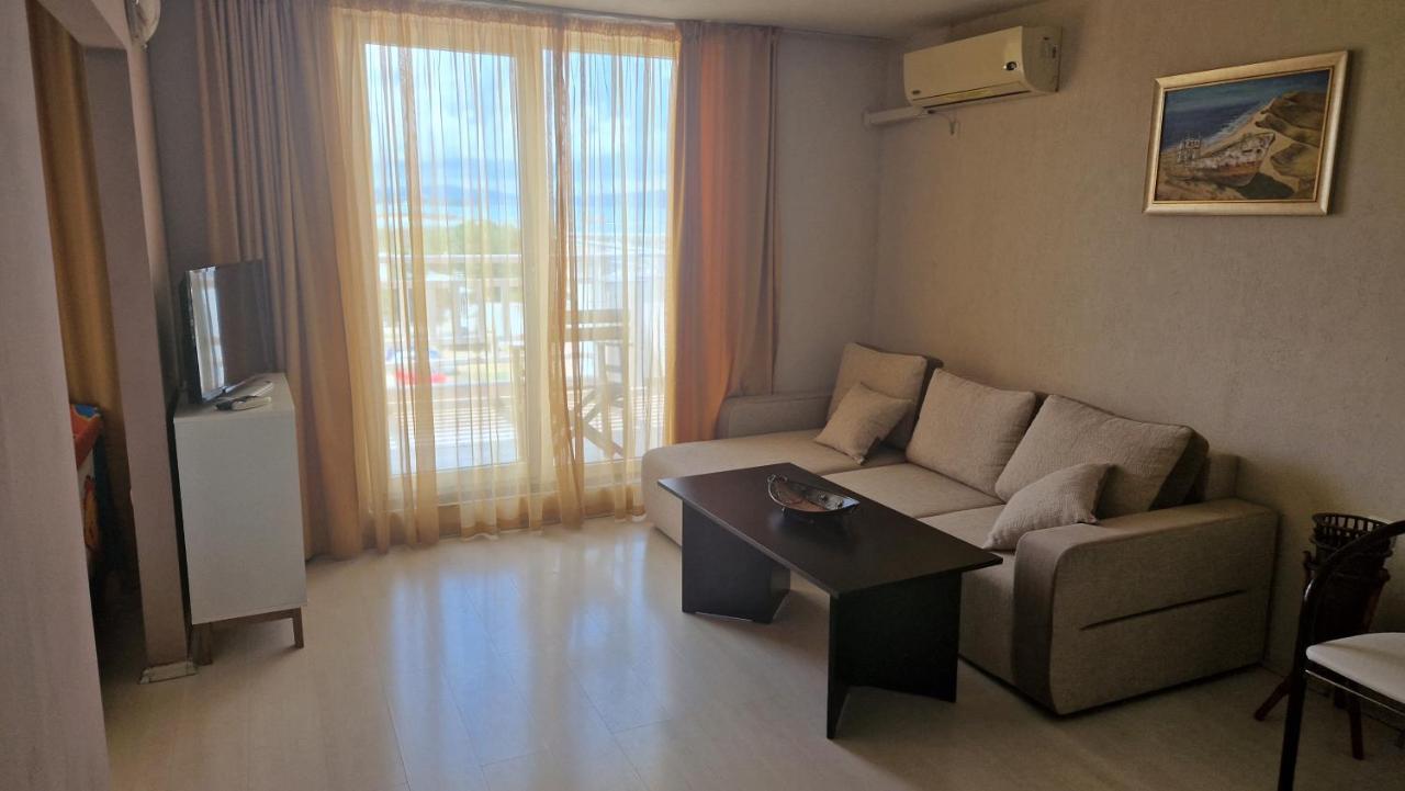 Guest House Compass Лозенець Екстер'єр фото