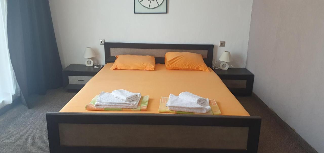 Guest House Compass Лозенець Екстер'єр фото
